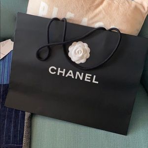 chanel shopping bag